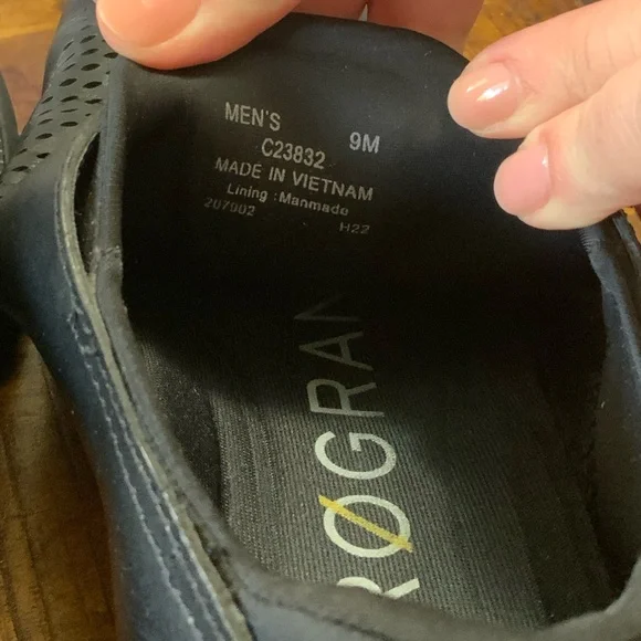 Cole Haan Mens Sz 9M  2.ZeroGrand Black Laser Cut Leather Shoes C23832 - Picture 13 of 13